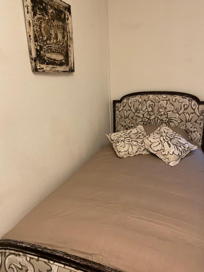 Vieille Rose Villa นีออร์ ภายนอก รูปภาพ
